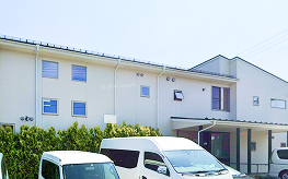 デイサービスはるかぜの綾(サービス付き高齢者向け住宅併設)